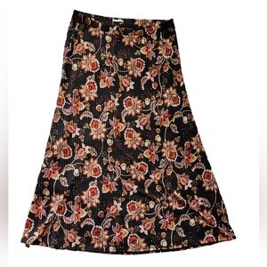 Maxi floral skirt